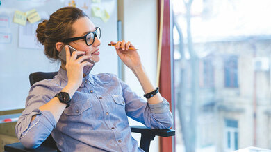 Muss ich meine private Handy‧nummer dem Arbeitgeber angeben?