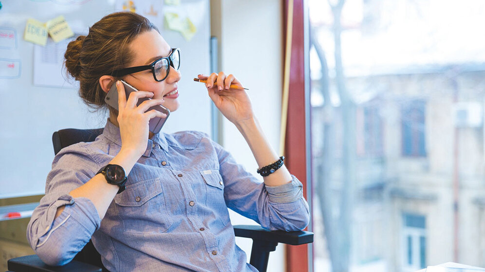 Muss ich meine private Handy‧nummer dem Arbeitgeber angeben?