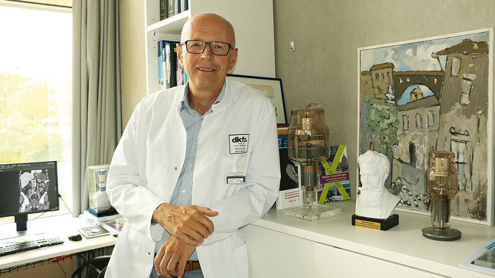 Historisches Das erste volldigitale Bildgebungsverfahren wird 50