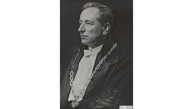 Porträt des  niederländischen Physikers Frederik „Frits“ Zernike