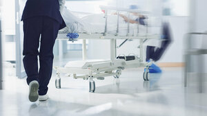 Foto mit Notfallsituation im Krankenhaus