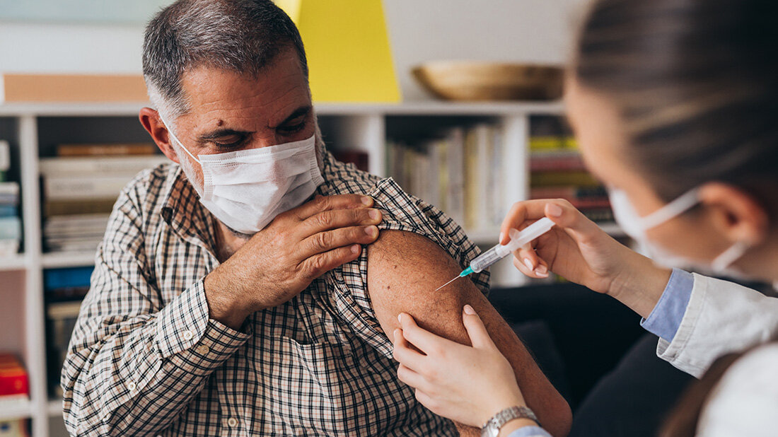 Studie: Zusammenhang zwischen Covid-19-Impfstatus und sozialem Zusammenhalt