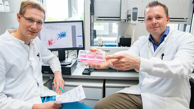 Dr. Michael Rothe und  Dr. Dr. Adrian Schwarzer 