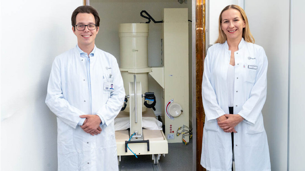 Dr_Phillip_Suwalski_und_Prof_Dr_Bettina_Heidecker.jpg Dr. Phillip Suwalski, Erstautor der MagMa-Studie, und Prof. Dr. Bettina Heidecker, Senior- und Korrespondenzautorin