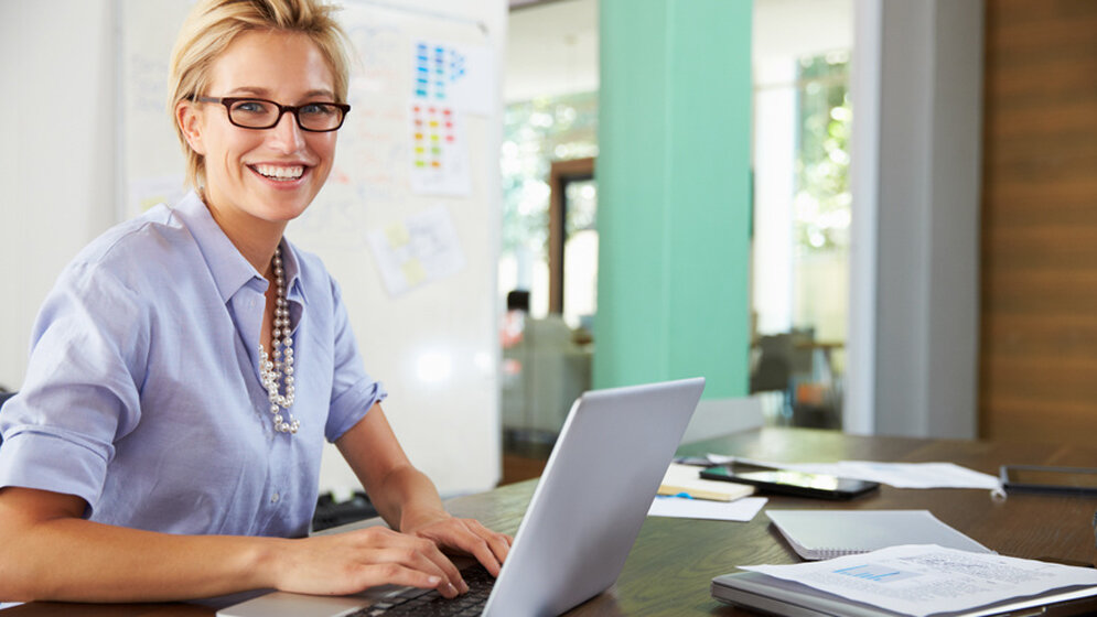 Bewegung am Arbeitsplatz Monkey_Business_Fotolia_88922803_S-1.jpg