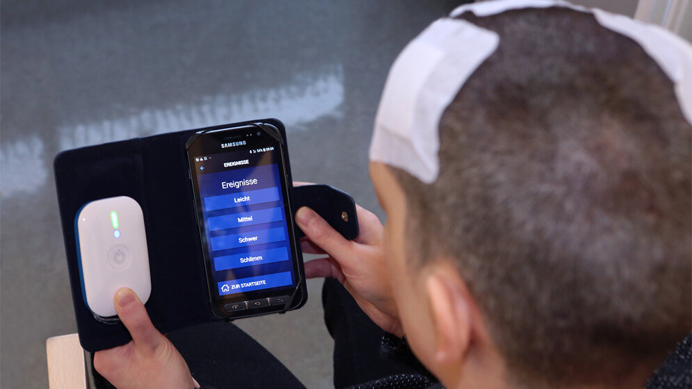 Sarah Ulbrich mit Hirnschrittmacher