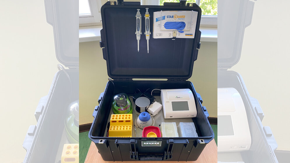 mobiles_Labor_zur_Schnellerkennung_von_SARS_CoV_2_Abd_El_Wahed_Uni_Leipzig.jpg mobiles Labor zur Schnellerkennung von SARS-CoV-2