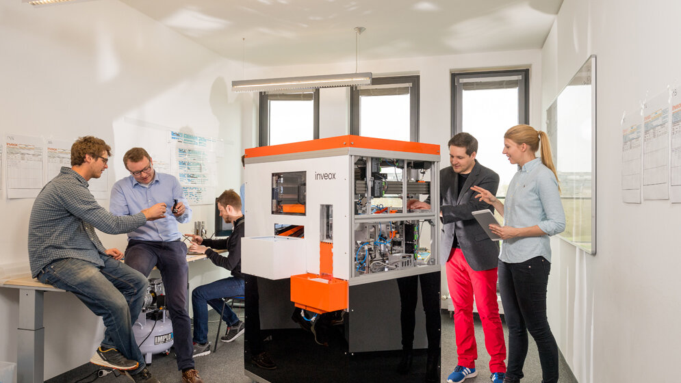 Mitarbeiter des Start-ups inveox