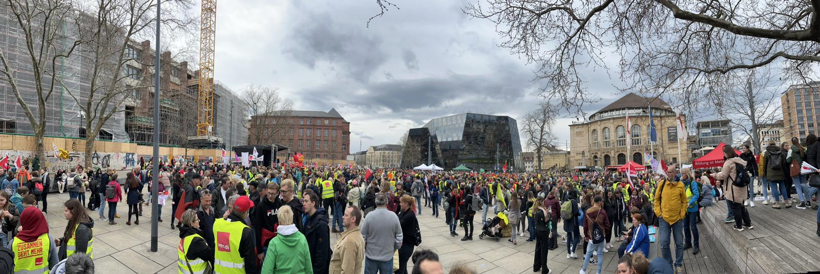 Abb4_Freiburg1.jpg Kundgebung in Freiburg