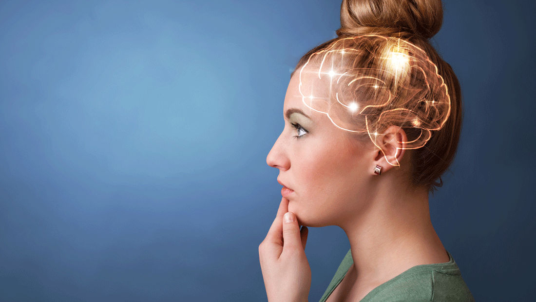 Das Bild zeigt eine visuelle Darstellung des Gehirns, das mit leuchtenden Linien und Punkten hervorgehoben ist.