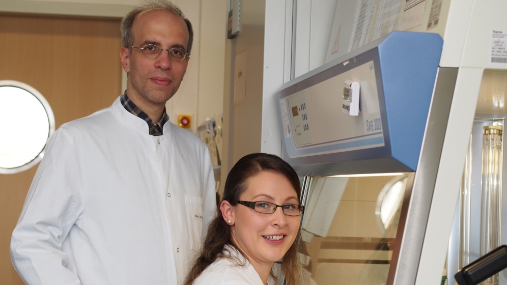 Professor Dr. Bernd Schmeck und Anna Lena Jung