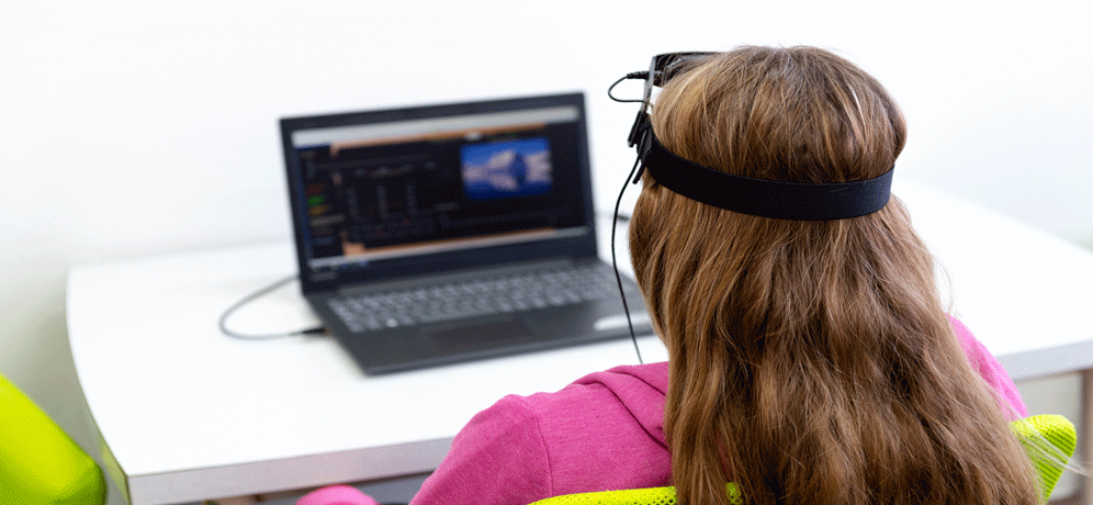 AdobeStock_245716029.gif Neurofeedback