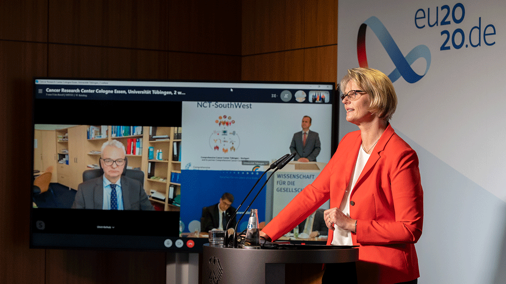 HJR_1021_sm.gif Anja Karliczek