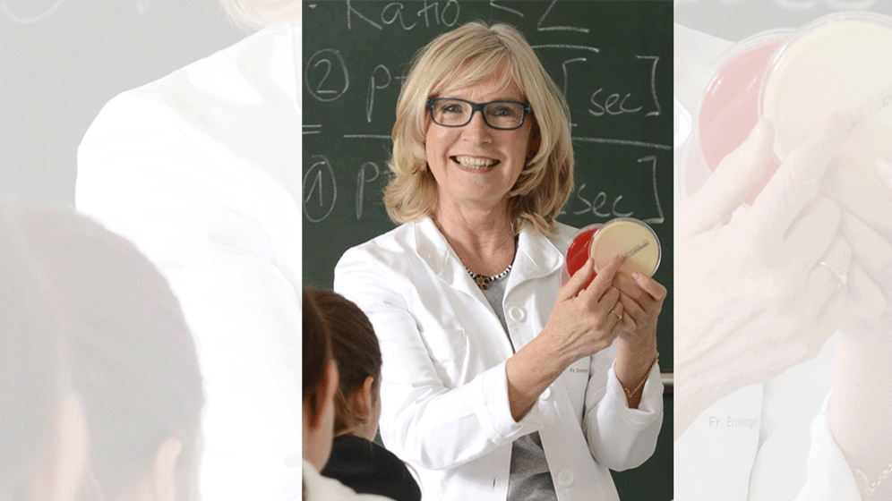 Gabriele Emminger, Schulleiterin der MTLA-Schule am Max von Pettenkofer-Institut der LMU