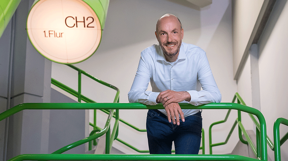 Prof. Stephan Siebert