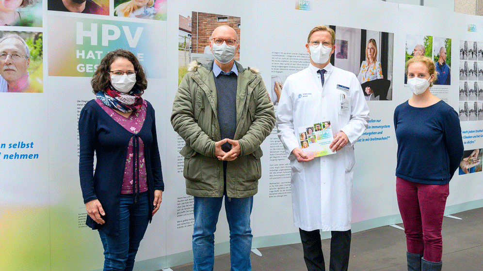 Eroeffnung-der-Ausstellung.gif HPV
