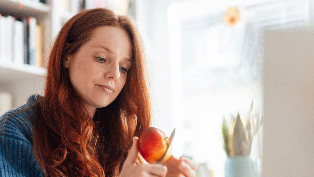 Gesundheitsmythen Print_Gesundheitsmythen_Debeka-AdobeStock.gif